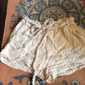 Billabong flowy shorts